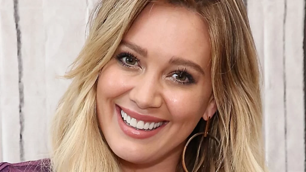 Celebrities Have Dentures? | Hilary Duff