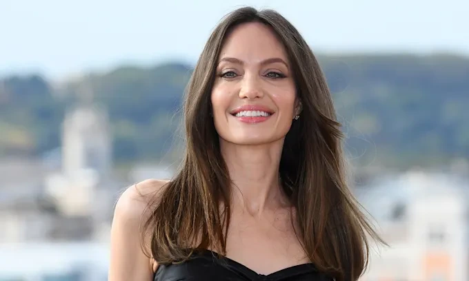 Celebrities Who Have Had A Thread Lift | Angelina Jolie