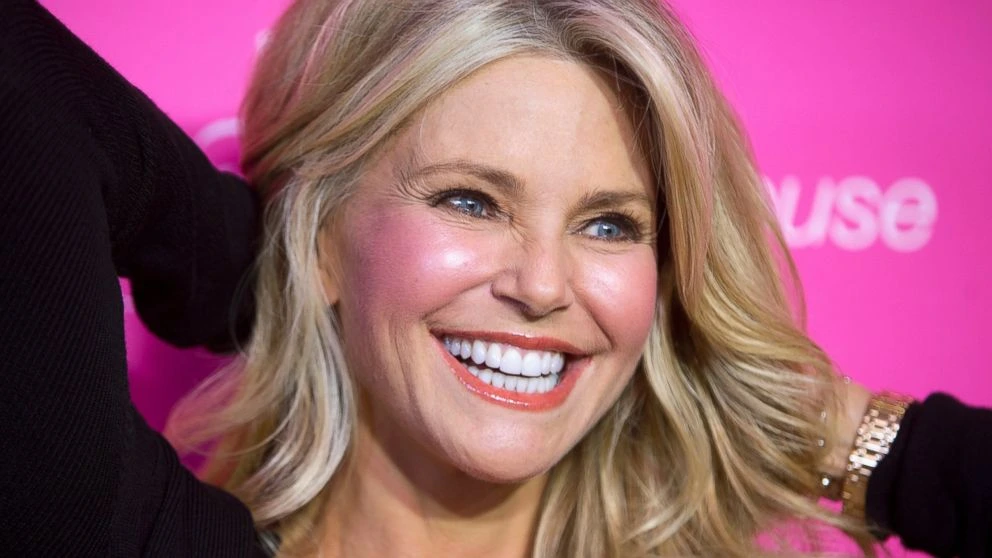 Celebrities Who Have Had A Thread Lift | Christie Brinkley
