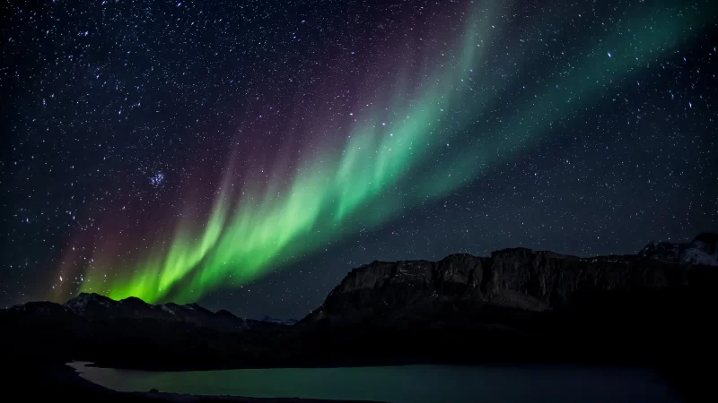 Best Time To See Northern Lights In Alaska | Month, Time & Guide